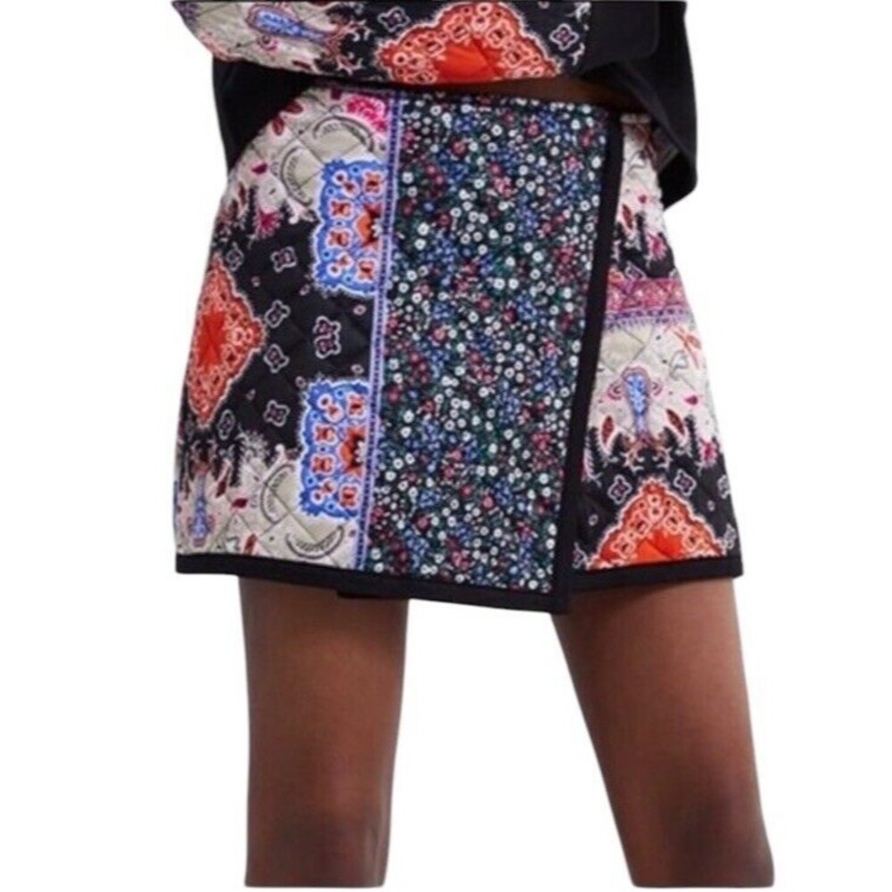 Zara Vibrant Colorful Quilted Boho Hippie Mini Skirt - Large